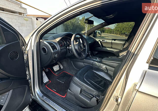 Сірий Ауді Ку 7, об'ємом двигуна 3 л та пробігом 398 тис. км за 12500 $, фото 12 на Automoto.ua