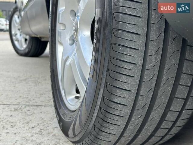 Сірий Ауді Ку 7, об'ємом двигуна 3 л та пробігом 267 тис. км за 10650 $, фото 15 на Automoto.ua