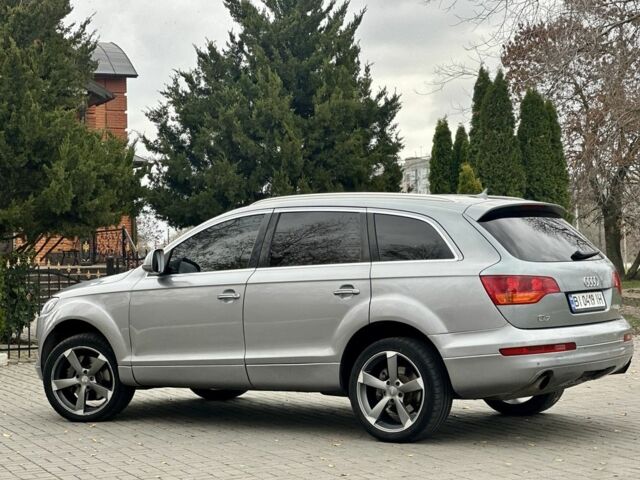 Серый Ауди Ку 7, объемом двигателя 3 л и пробегом 286 тыс. км за 7300 $, фото 4 на Automoto.ua