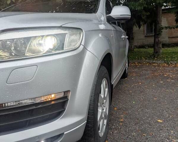 Серый Ауди Ку 7, объемом двигателя 3 л и пробегом 335 тыс. км за 13700 $, фото 10 на Automoto.ua