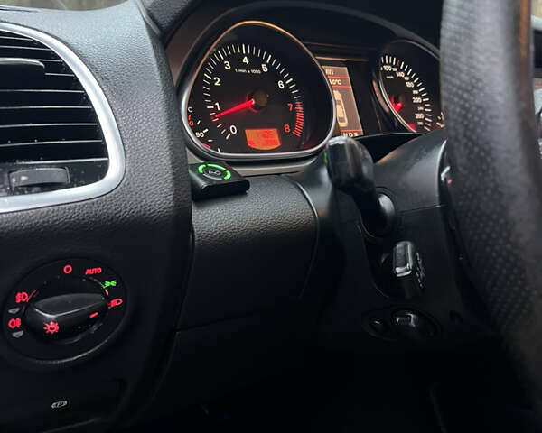 Сірий Ауді Ку 7, об'ємом двигуна 4.16 л та пробігом 212 тис. км за 10650 $, фото 18 на Automoto.ua