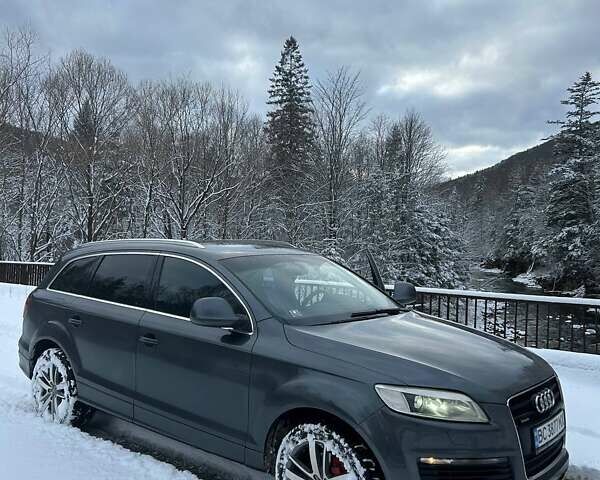 Серый Ауди Ку 7, объемом двигателя 3 л и пробегом 367 тыс. км за 12400 $, фото 13 на Automoto.ua