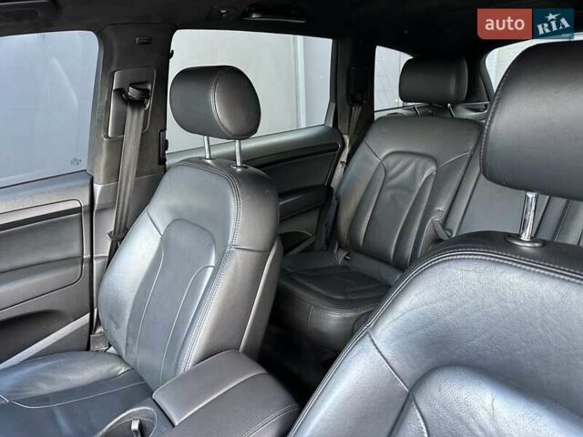 Сірий Ауді Ку 7, об'ємом двигуна 3 л та пробігом 267 тис. км за 10650 $, фото 58 на Automoto.ua