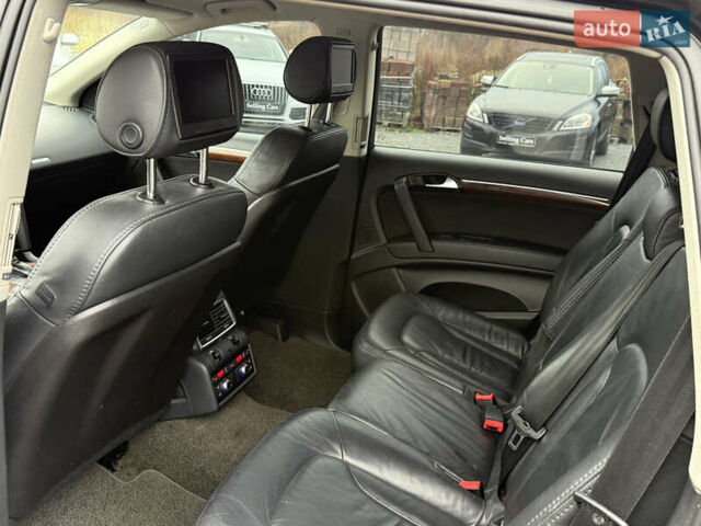 Серый Ауди Ку 7, объемом двигателя 3 л и пробегом 300 тыс. км за 12499 $, фото 41 на Automoto.ua