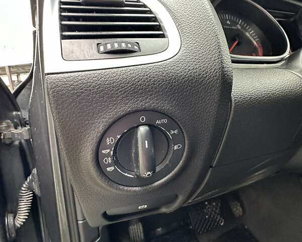 Сірий Ауді Ку 7, об'ємом двигуна 4.17 л та пробігом 268 тис. км за 8499 $, фото 29 на Automoto.ua