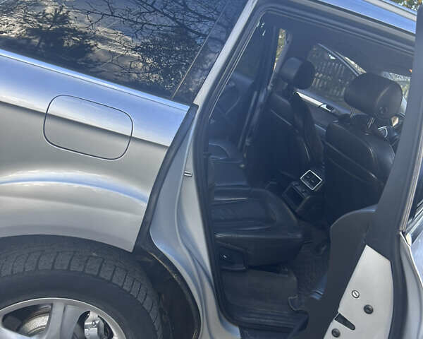 Серый Ауди Ку 7, объемом двигателя 2.97 л и пробегом 227 тыс. км за 12000 $, фото 8 на Automoto.ua