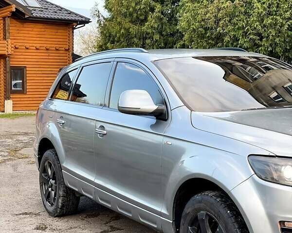 Сірий Ауді Ку 7, об'ємом двигуна 3 л та пробігом 431 тис. км за 12200 $, фото 3 на Automoto.ua