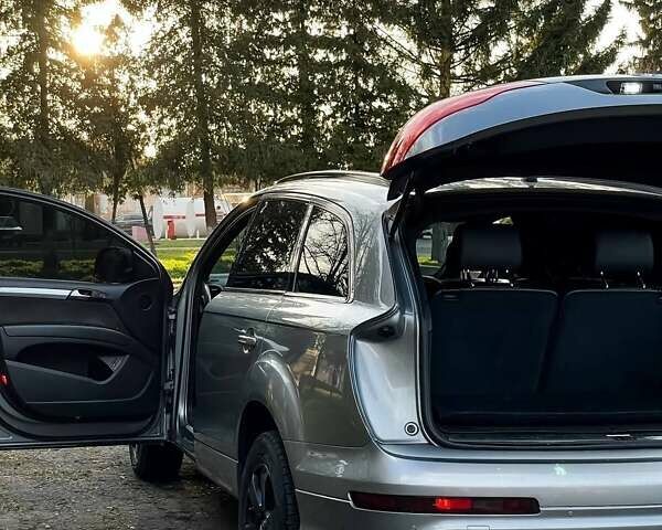 Сірий Ауді Ку 7, об'ємом двигуна 3 л та пробігом 431 тис. км за 12200 $, фото 18 на Automoto.ua