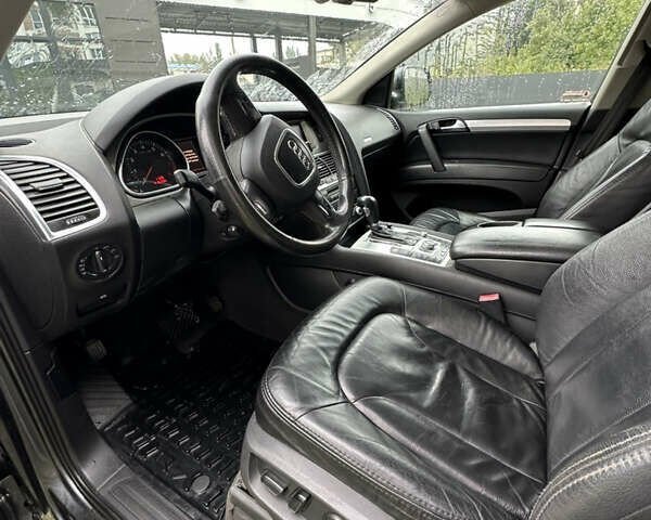 Сірий Ауді Ку 7, об'ємом двигуна 4.17 л та пробігом 268 тис. км за 8499 $, фото 8 на Automoto.ua