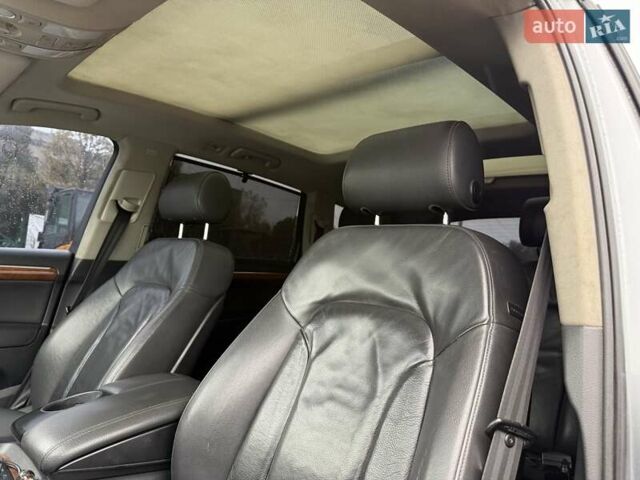 Серый Ауди Ку 7, объемом двигателя 4.2 л и пробегом 270 тыс. км за 14000 $, фото 7 на Automoto.ua