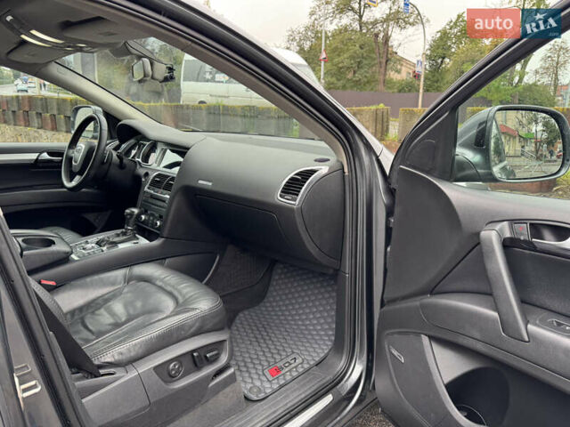 Серый Ауди Ку 7, объемом двигателя 4.2 л и пробегом 251 тыс. км за 11750 $, фото 17 на Automoto.ua