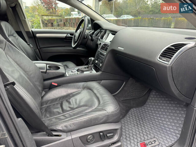 Серый Ауди Ку 7, объемом двигателя 4.2 л и пробегом 251 тыс. км за 11750 $, фото 18 на Automoto.ua