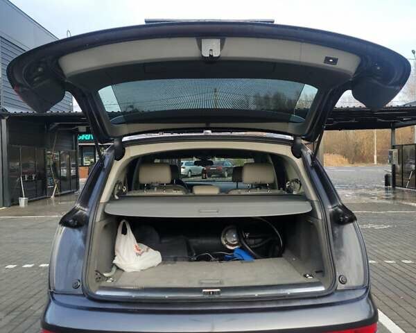 Серый Ауди Ку 7, объемом двигателя 4.16 л и пробегом 288 тыс. км за 9999 $, фото 45 на Automoto.ua