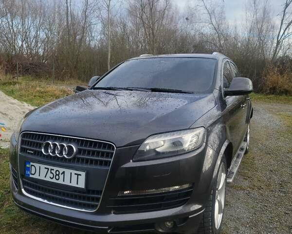 Серый Ауди Ку 7, объемом двигателя 4.16 л и пробегом 288 тыс. км за 9999 $, фото 23 на Automoto.ua