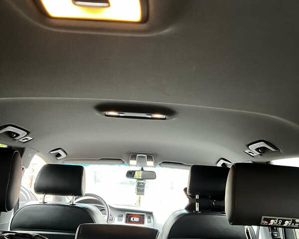 Серый Ауди Ку 7, объемом двигателя 3 л и пробегом 340 тыс. км за 13200 $, фото 22 на Automoto.ua