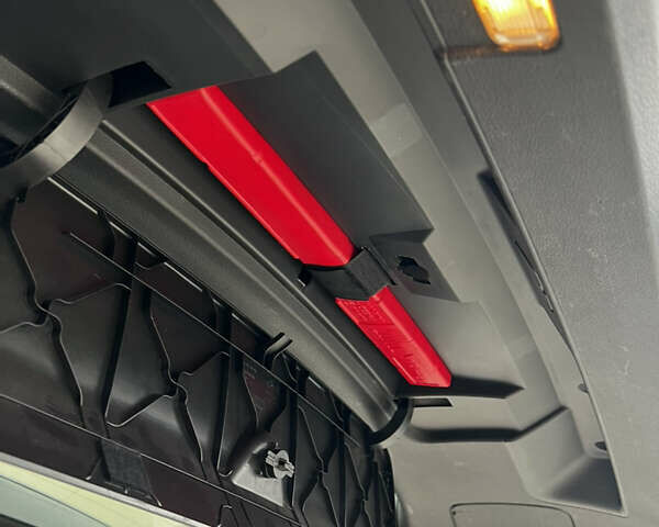 Серый Ауди Ку 7, объемом двигателя 3 л и пробегом 340 тыс. км за 13200 $, фото 18 на Automoto.ua