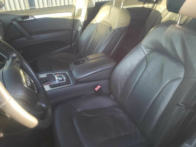 Серый Ауди Ку 7, объемом двигателя 3 л и пробегом 296 тыс. км за 13500 $, фото 9 на Automoto.ua