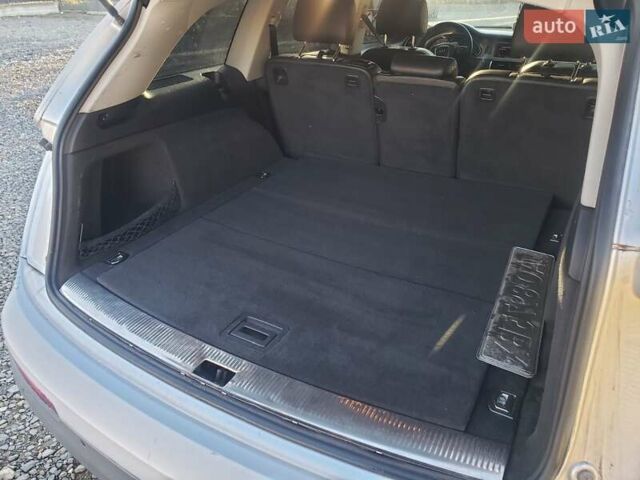 Серый Ауди Ку 7, объемом двигателя 2.97 л и пробегом 296 тыс. км за 13500 $, фото 12 на Automoto.ua