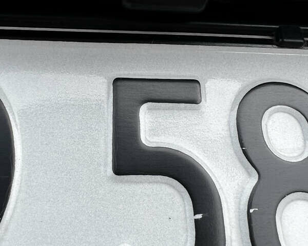 Серый Ауди Ку 7, объемом двигателя 3 л и пробегом 340 тыс. км за 13200 $, фото 9 на Automoto.ua