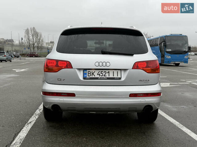 Сірий Ауді Ку 7, об'ємом двигуна 3 л та пробігом 345 тис. км за 14700 $, фото 3 на Automoto.ua