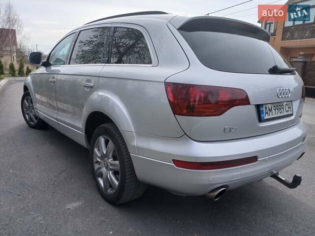 Серый Ауди Ку 7, объемом двигателя 3 л и пробегом 292 тыс. км за 11500 $, фото 1 на Automoto.ua