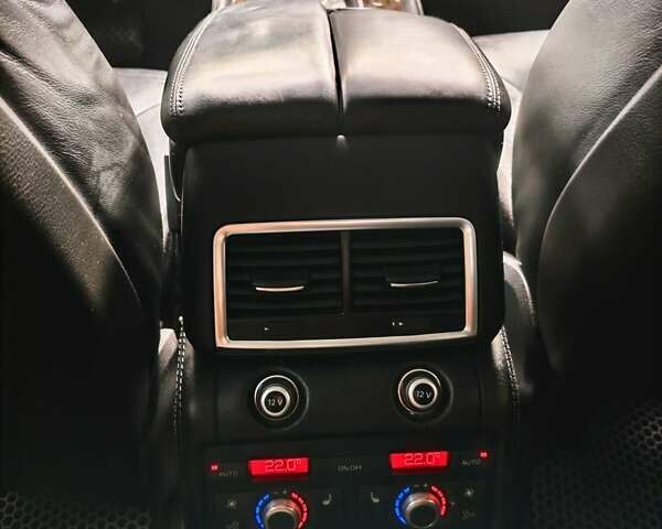 Сірий Ауді Ку 7, об'ємом двигуна 3 л та пробігом 467 тис. км за 14700 $, фото 23 на Automoto.ua