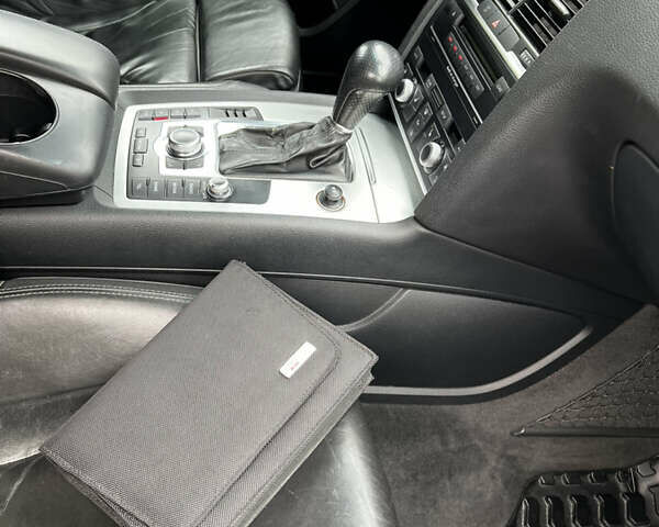 Серый Ауди Ку 7, объемом двигателя 3 л и пробегом 340 тыс. км за 13200 $, фото 11 на Automoto.ua