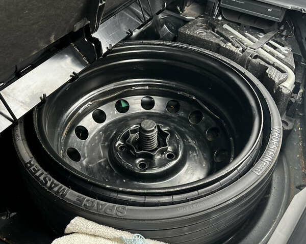 Серый Ауди Ку 7, объемом двигателя 3 л и пробегом 340 тыс. км за 13200 $, фото 7 на Automoto.ua