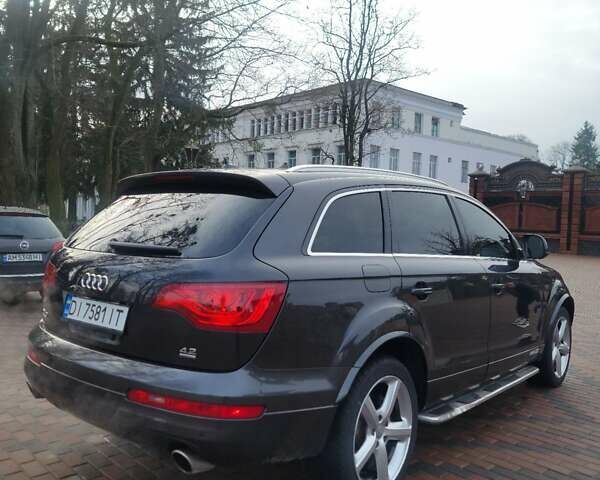 Серый Ауди Ку 7, объемом двигателя 4.16 л и пробегом 288 тыс. км за 9999 $, фото 9 на Automoto.ua