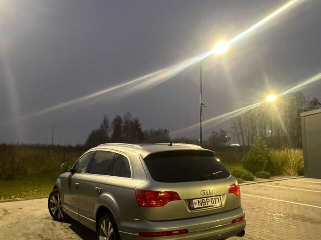 Серый Ауди Ку 7, объемом двигателя 3 л и пробегом 320 тыс. км за 6800 $, фото 2 на Automoto.ua