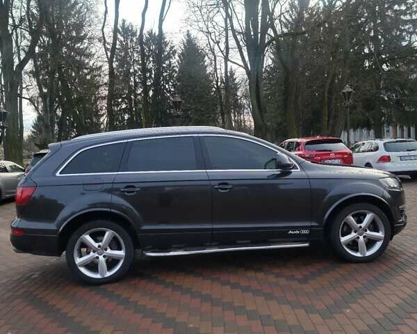 Серый Ауди Ку 7, объемом двигателя 4.16 л и пробегом 288 тыс. км за 9999 $, фото 7 на Automoto.ua