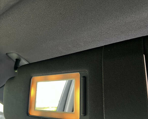 Серый Ауди Ку 7, объемом двигателя 3 л и пробегом 340 тыс. км за 13200 $, фото 3 на Automoto.ua