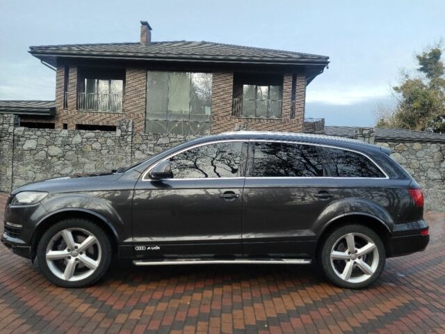 Серый Ауди Ку 7, объемом двигателя 4.2 л и пробегом 278 тыс. км за 9999 $, фото 2 на Automoto.ua