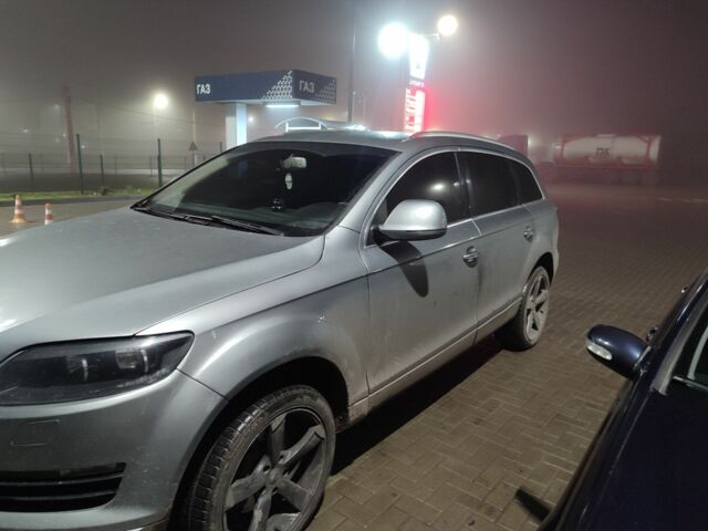 Сірий Ауді Ку 7, об'ємом двигуна 3 л та пробігом 260 тис. км за 5000 $, фото 5 на Automoto.ua