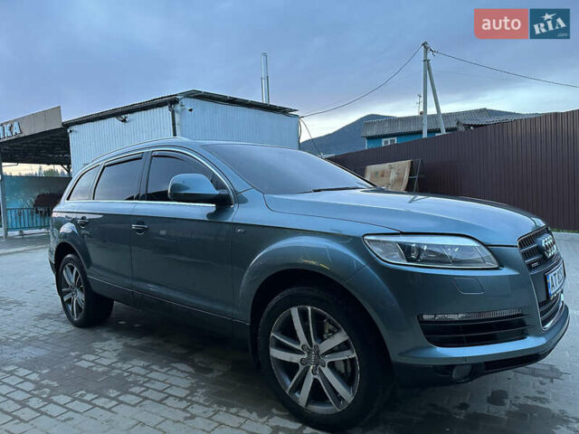 Серый Ауди Ку 7, объемом двигателя 3 л и пробегом 259 тыс. км за 14500 $, фото 1 на Automoto.ua