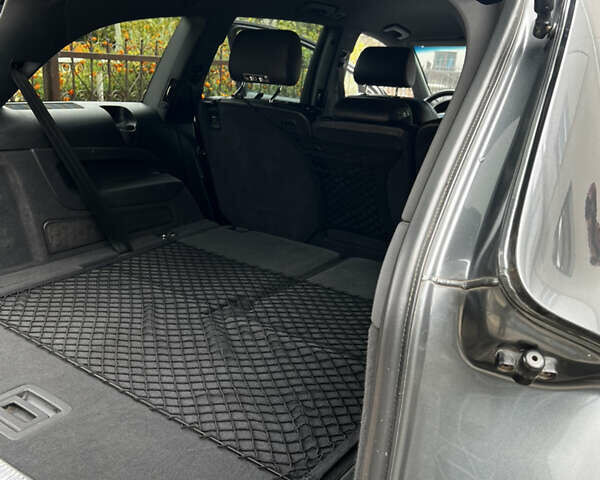 Серый Ауди Ку 7, объемом двигателя 3 л и пробегом 340 тыс. км за 13200 $, фото 24 на Automoto.ua