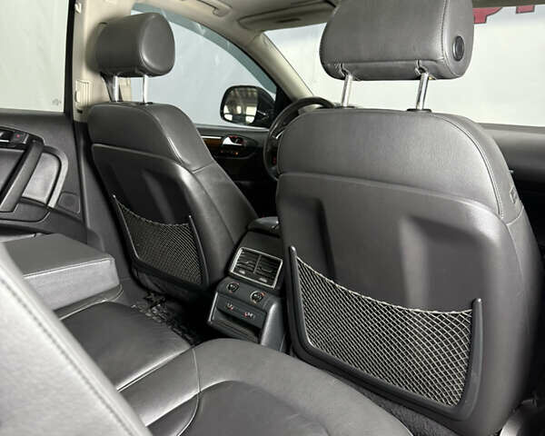 Серый Ауди Ку 7, объемом двигателя 3.6 л и пробегом 190 тыс. км за 11700 $, фото 38 на Automoto.ua