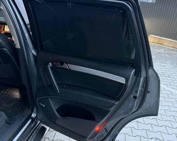 Сірий Ауді Ку 7, об'ємом двигуна 3 л та пробігом 290 тис. км за 15300 $, фото 86 на Automoto.ua
