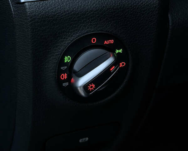 Сірий Ауді Ку 7, об'ємом двигуна 3 л та пробігом 290 тис. км за 15300 $, фото 102 на Automoto.ua