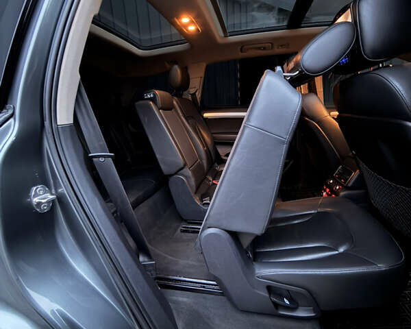 Сірий Ауді Ку 7, об'ємом двигуна 3 л та пробігом 290 тис. км за 15300 $, фото 94 на Automoto.ua