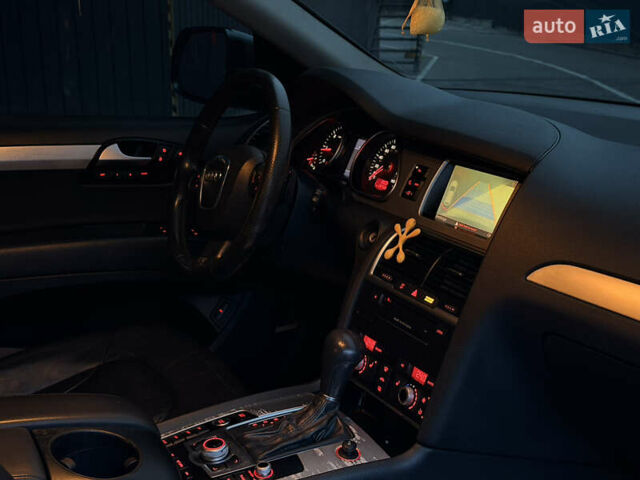 Сірий Ауді Ку 7, об'ємом двигуна 3 л та пробігом 290 тис. км за 15300 $, фото 80 на Automoto.ua