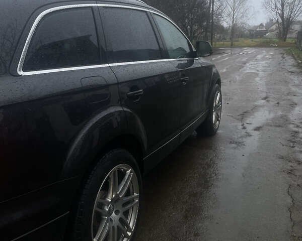 Серый Ауди Ку 7, объемом двигателя 3.6 л и пробегом 305 тыс. км за 12700 $, фото 10 на Automoto.ua