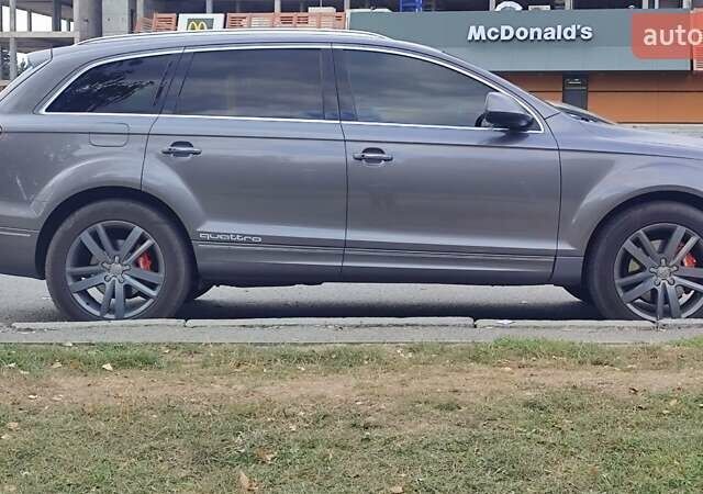 Ауди Ку 7 2009 в Хмельницком на Automoto.ua Серый Ауди Ку 7, объемом двигателя 2.97 л и пробегом 305 тыс. км за 17500 $, фото 29 на Automoto.ua