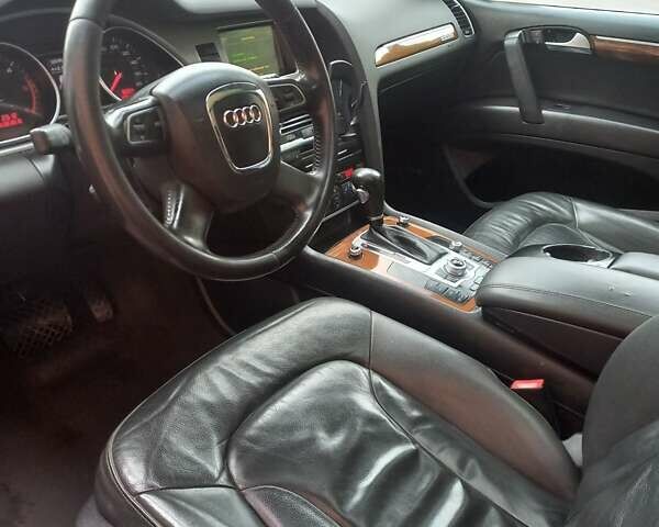 Ауди Ку 7 2009 в Черновцах на Automoto.ua Серый Ауди Ку 7, объемом двигателя 2.97 л и пробегом 278 тыс. км за 14800 $, фото 29 на Automoto.ua