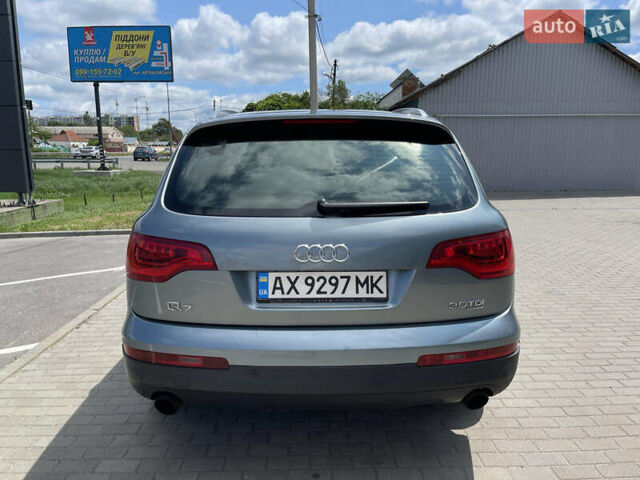 Серый Ауди Ку 7, объемом двигателя 2.97 л и пробегом 365 тыс. км за 11000 $, фото 2 на Automoto.ua
