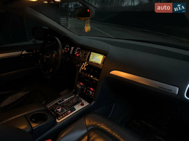 Сірий Ауді Ку 7, об'ємом двигуна 3 л та пробігом 290 тис. км за 15300 $, фото 77 на Automoto.ua