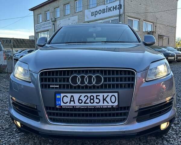 Сірий Ауді Ку 7, об'ємом двигуна 3 л та пробігом 252 тис. км за 12500 $, фото 2 на Automoto.ua