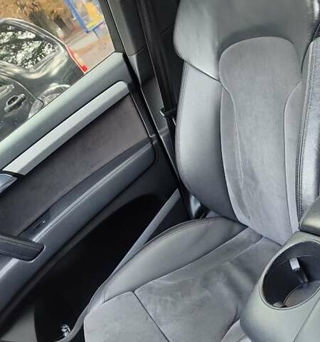 Ауди Ку 7 2009 в Хмельницком на Automoto.ua Серый Ауди Ку 7, объемом двигателя 2.97 л и пробегом 305 тыс. км за 17500 $, фото 14 на Automoto.ua