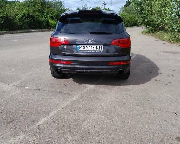 Серый Ауди Ку 7, объемом двигателя 3.6 л и пробегом 300 тыс. км за 12000 $, фото 5 на Automoto.ua