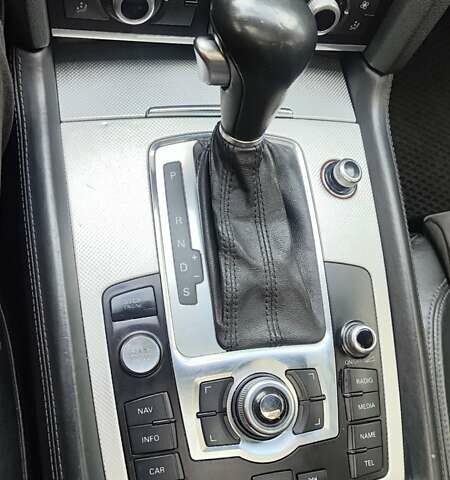 Ауди Ку 7 2009 в Хмельницком на Automoto.ua Серый Ауди Ку 7, объемом двигателя 2.97 л и пробегом 305 тыс. км за 17500 $, фото 13 на Automoto.ua